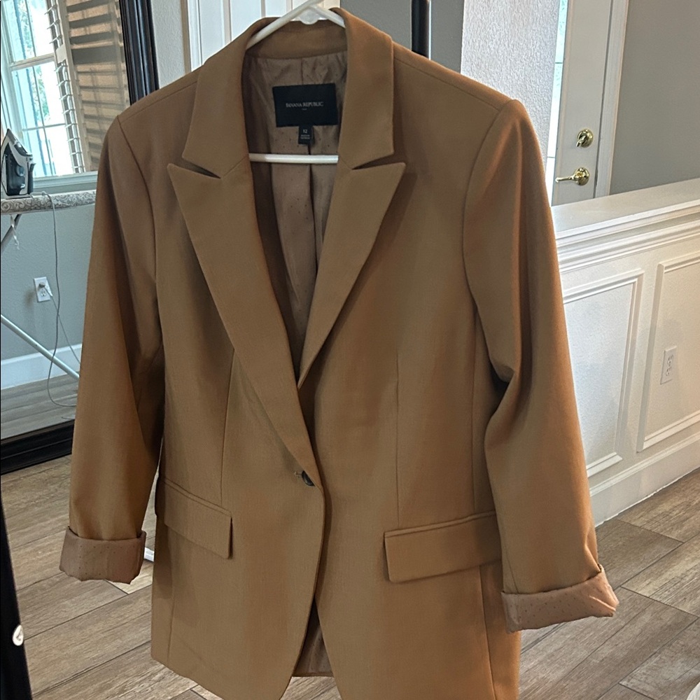 Banana Republic Tan Blazer